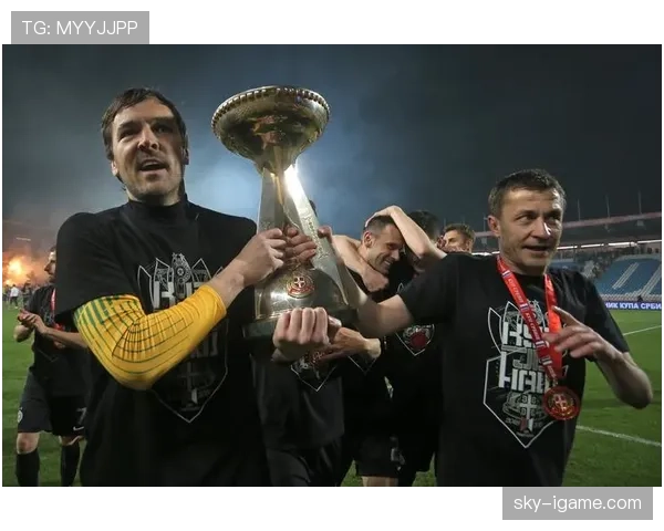 贝尔格莱德德比战火重燃：红星与游击队巅峰对决争夺城市荣耀