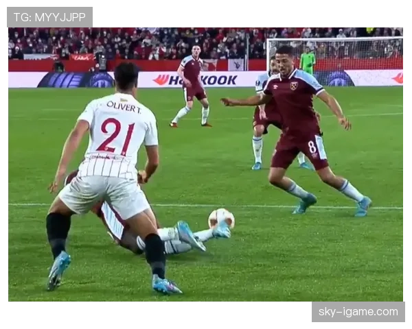 奥坎波斯赛场表现亮眼，球迷热情显著回升引关注