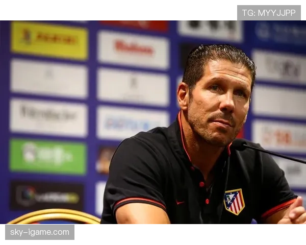 西蒙尼执教风格彰显战术韧性与团队精神，稳健表现引足坛关注