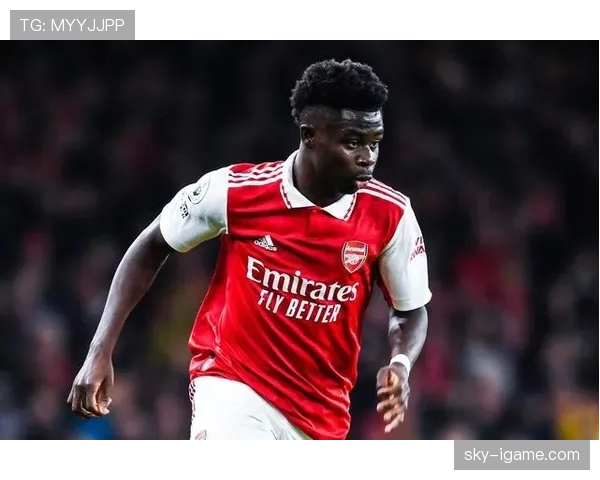 阿森纳中场力挺萨卡，期待其在英超赛季中持续闪耀